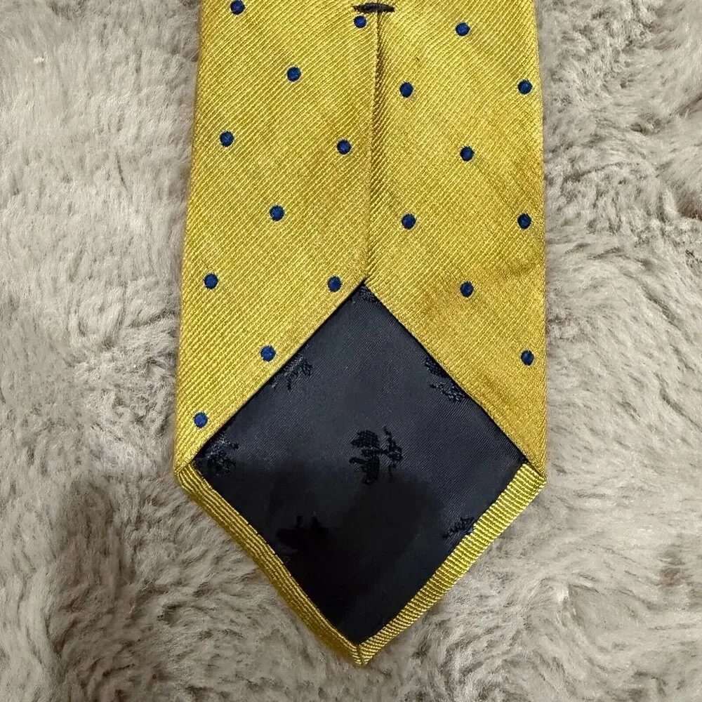 Brooks Brothers Yellow Silk Tie with Navy Polka Dot Pattern -‎ Made in Italy